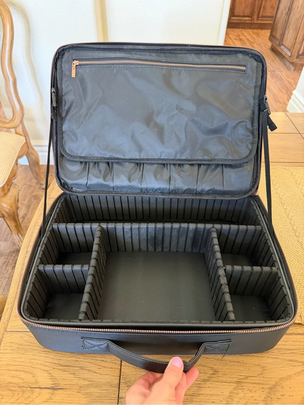 Fancii Nordstrom makeup travel case & LED mirror- $145 new- like new